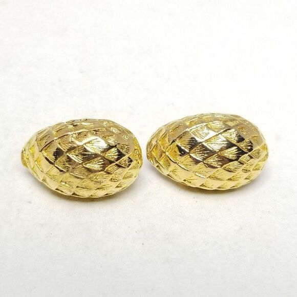 Vintage Gold Tone Drop Shape Stud Earrings, Textured Design, Retro 90s Style - Picture 2 of 5